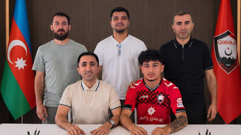 Qəbələ öz yetirməsini əsas komandaya cəlb etdi