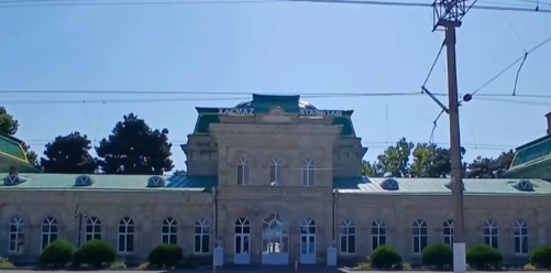 Xaçmaz Dəmiryol Vağzalı yenilənir