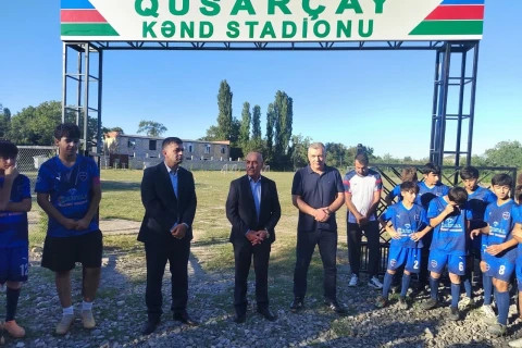 Xaçmazda kənd stadionu yenilənərək istifadəyə verildi