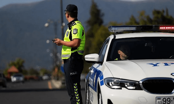 Payızda yollarda diqqətli olun – Sürücülərə və piyadalara xəbərdarlıq
