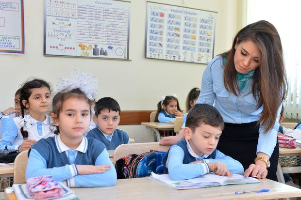 İş yerini dəyişdirmək istəyən müəllimlər üçün fürsət