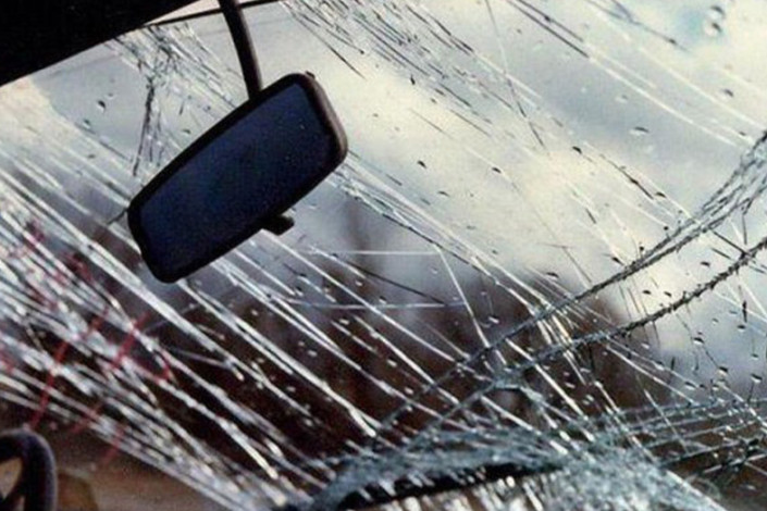 Toydan qayıdış faciəyə çevrilirdi: Oğuzda avtomobil aşdı