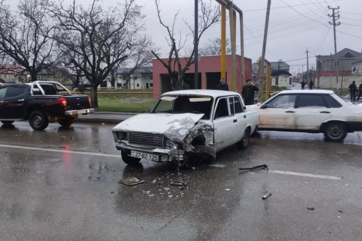 Xaçmazda zəncirvari qəza baş verib - FOTO