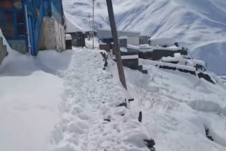 Xınalıq yolu BAĞLANDI