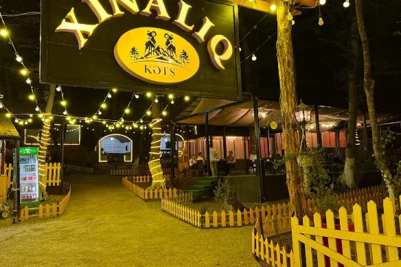 "Xınalıq" restoranında ofisiant qəfil öldü