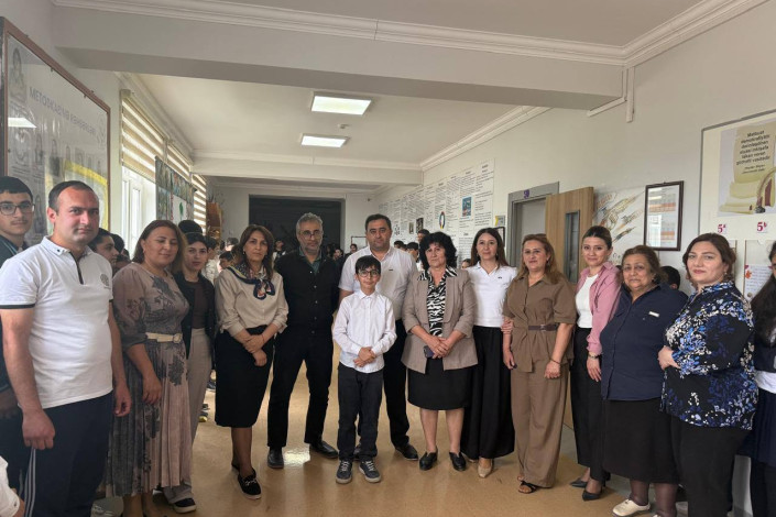 Qubalı şagird məktəb tarixində ilkə imza atdı