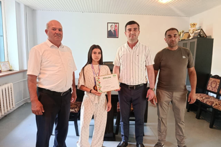 Şəkidə Avropa çempionatının mükafatçısı ilə görüş olub