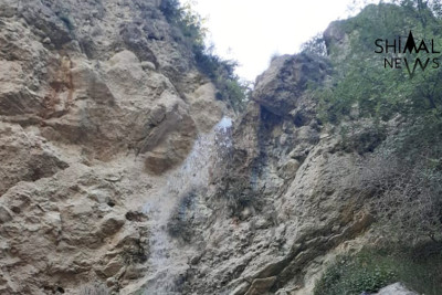 Qubada Afurca şəlaləsi quruyur