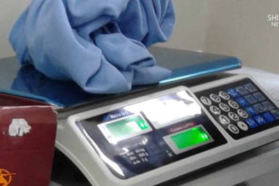 Xaçmazda kilo ilə oyuncaq və paltar almaq olar
