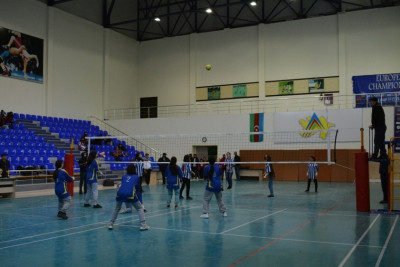 Qusarda Milli Qəhrəman Çingiz Qurbanova həsr olunan voleybol turniri yekunlaşıb