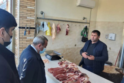 Xaçmazda AQTA heyvan kəsimi məntəqələrini yoxlayıb