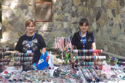 Xaçmazda qadınlar şəxsi biznes üçün dəstək alıblar