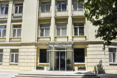 Xaçmazda direktor əvəzi və direktor müavini işdən çıxarılıb