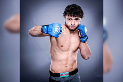 Xaçmazlı MMA döyüşçüsü Rizin Qran-Prisində qələbə qazanıb