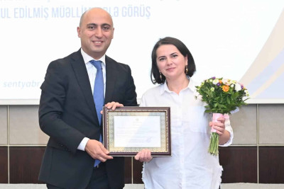 Qusarlı müəllim imtahan və müsahibədə 100 bal toplayıb