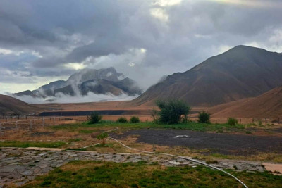 Şimalın yüksək dağlıq ərazilərinə qar yağıb