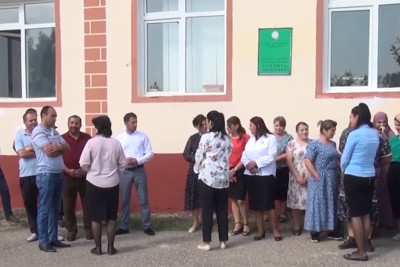 Qusarda valideynlər məktəbdən narazı olduqlarını bildiriblər