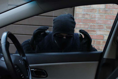 Öz avtomobilindən pul oğurlayan İsmayıllı rayon sakini tutulub