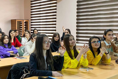 GİKM: gənclər "Öz layihəni yaz” təlimində iştirak ediblər