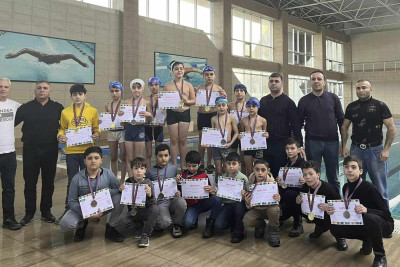 Qubalı üzgüçülər yarışmada 13 medala sahib olublar