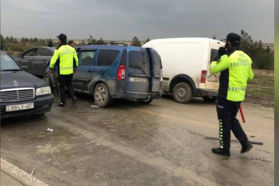 Bakı-Quba yolu: 2 nəfər ölüb, 4 nəfər yaralanıb