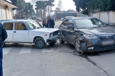 Xaçmazda qəza: “Hyundai” və “VAZ” toqquşub