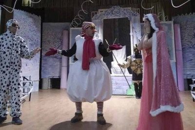 Qusar teatrı Xudata qonaq gəlir
