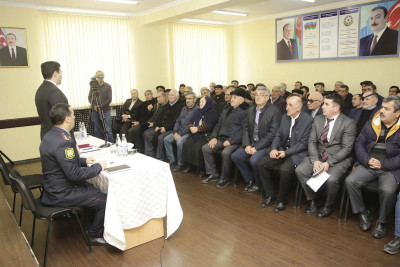 RİH: Köhnə Xaçmaz kəndində səyyar qəbul keçirilib
