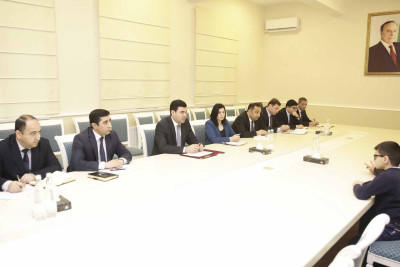 Xaçmaz: Elnur Rzayev sakinləri qəbul edib