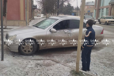 Quba: “Mahir şirniyyat”ın yanında avtomobil qəzası olub