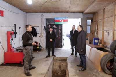 Qusar: Sahil Babayev müharibə veteranının atası və müharibə veteranının kiçik biznesləri ilə tanış olub