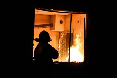 İsmayıllıda 3 otaqlı ev tamamilə yanıb