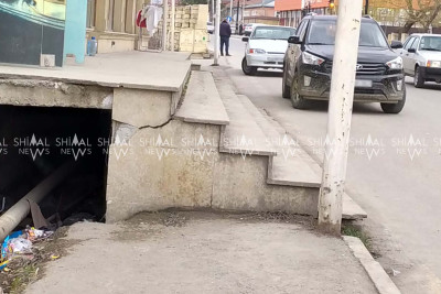 Quba: M.P.Vaqif küçəsində səkilər zəbt olunub