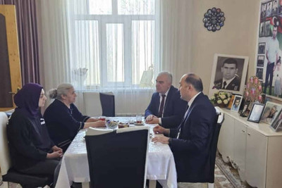 Quba: şəhidlər Surxay Mehdiyev və Taleh Babayevin ailələri ziyarət ediliblər