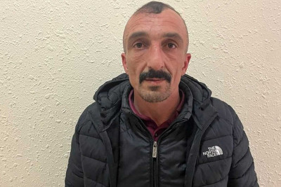 Qubada avtobus sürücüsü narkotik qəbul edib