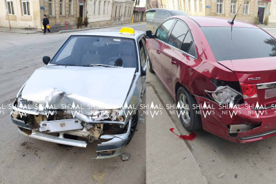 Qubada “VAZ” və “Chevrolet” toqquşub