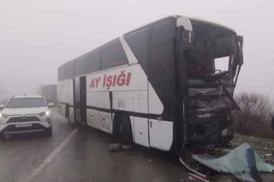 İsmayıllı:  "Mingəçevir" FK-nın avtobusu qəzaya düşüb