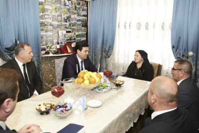 Xaçmazlı şəhidlərin ailələri ziyarət olunub