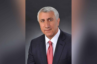 Qusardan olan biznesmen dünya milyarderləri reytinqindədir