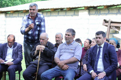 RİH: İsmayıllının Güyüm kəndində səyyar qəbul keçirilib