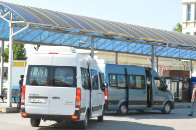 Xaçmaz vağzalında sərnişinlərin sərgüzəştləri
