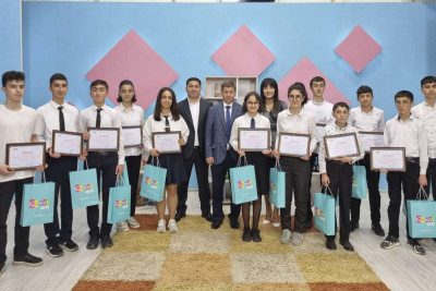 Qusarlı məktəblilər bilik yarışında qalib olublar