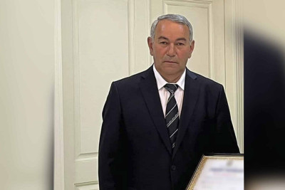 Prezident İsmayıllı RİH-nin əməkdaşını təltif edib