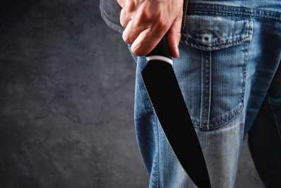 İsmayıllı: 44 yaşlı kişi özünü bıçaqlayıb