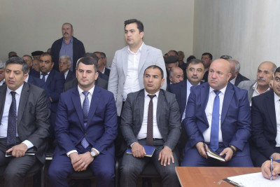 Quba: icra başçısı İspikdə sakinləri qəbul edib