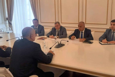 Quba: yaşayış məntəqələrinin mavi yanacaqla təmin olunması müzakirə edilib