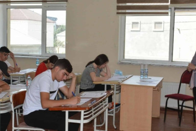 DİM: 700-dən çox abituriyent Xaçmazda keçirilən imtahanda iştirak edib