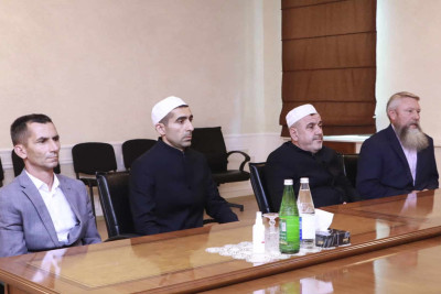 Mübariz Qurbanlı İsmayıllıda vətəndaşları qəbul edib