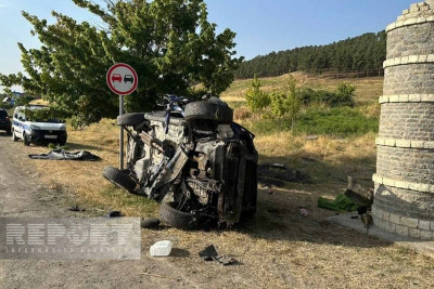 Bakı-Quba avtomobil yolunda qəza: 3 nəfər ölüb və 2 nəfər yaralanıb