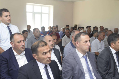 Quba: Xaltan kəndində sakinlərin səyyar qəbulu keçirilib